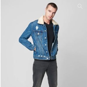 BLANK NYC jean jacket with removable faux fur collar